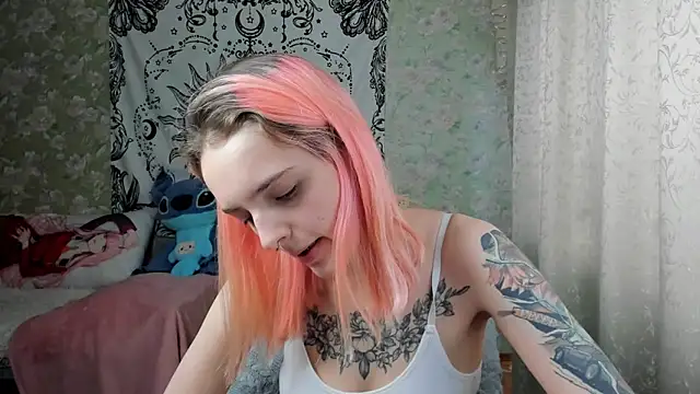 Cutie Adelia online show from February 2025 11:16:02 AM