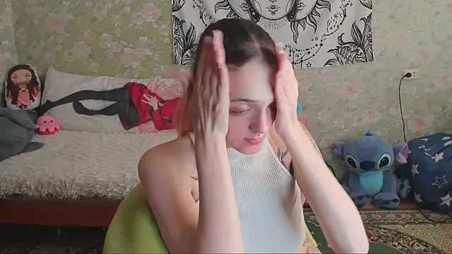 Cutie Adelia online show from September 2025 11:03:01 AM