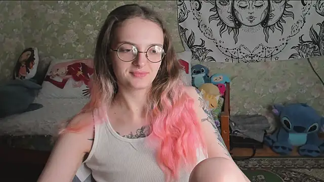 Snapshot of Cutie_Adelia chatting on May 2026 05:56:01 AM Cutie Adelia online show from May 2026 05:56:01 AM