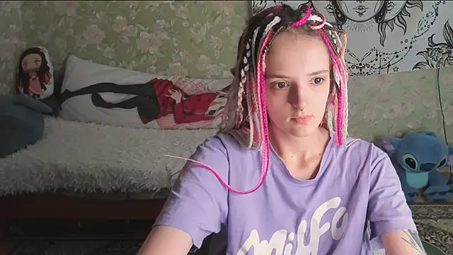 Snapshot of Cutie_Adelia chatting on July 2026 06:31:01 AM Cutie Adelia online show from July 2026 06:31:01 AM