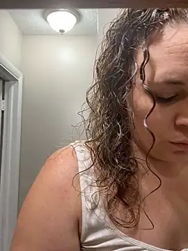 AuroraSummers online show from September 2025 02:21:01 PM