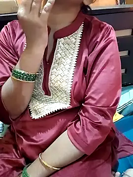 Diya 143 online show from December 2025 07:53:02 PM