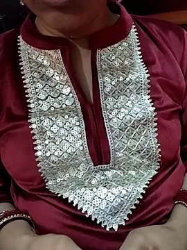 Diya 143 online show from February 2026 07:54:01 PM