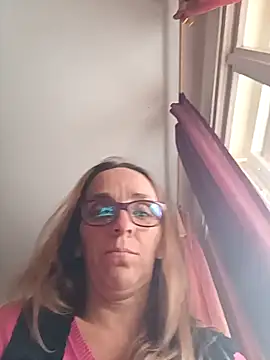 Dettybitch40 online show from October 2025 11:49:02 AM