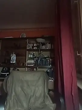 Snapshot of Dettybitch40 chatting on February 2026 07:29:01 PM Dettybitch40 online show from February 2026 07:29:01 PM