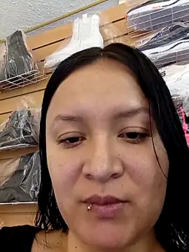 Snapshot of Arisha34 chatting on November 2025 03:10:02 PM Arisha34 online show from November 2025 03:10:02 PM