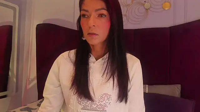 HannaPetit online show from January 2025 11:41:01 AM