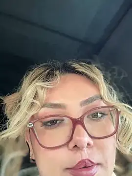 nativepumpkin95 online show from March 2025 10:56:01 PM