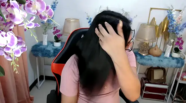 Snapshot of Asian_flabby chatting on February 2025 01:37:01 AM Asian flabby online show from February 2025 01:37:01 AM