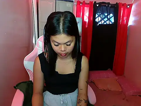 young salsalita online show from January 2025 07:42:02 AM