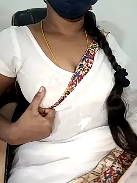 Snapshot of Tamil-hotwife chatting on October 2025 05:55:02 PM Tamil-hotwife online show from October 2025 05:55:02 PM