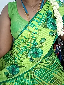 Snapshot of Tamil-hotwife chatting on June 2026 04:42:02 PM Tamil-hotwife online show from June 2026 04:42:02 PM