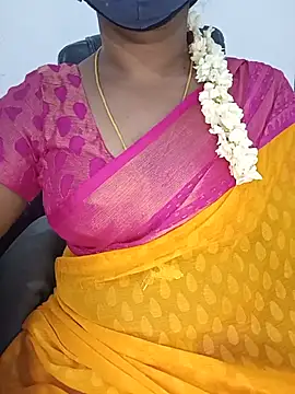 Snapshot of Tamil-hotwife chatting on July 2026 04:02:01 PM Tamil-hotwife online show from July 2026 04:02:01 PM