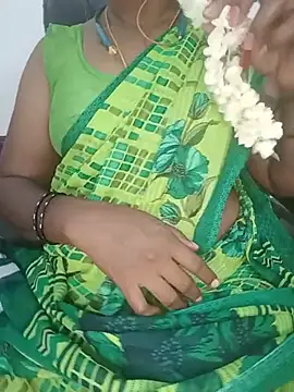 Snapshot of Tamil-hotwife chatting on July 2026 12:28:02 AM Tamil-hotwife online show from July 2026 12:28:02 AM