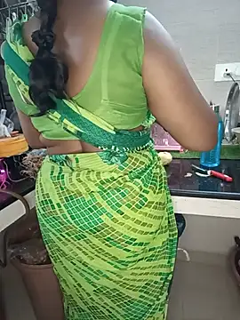 Snapshot of Tamil-hotwife chatting on July 2026 12:38:01 AM Tamil-hotwife online show from July 2026 12:38:01 AM