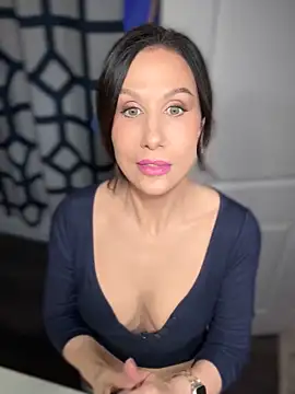 Fiona Kent  online show from January 2025 09:44:02 PM