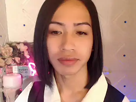 Snapshot of Lemonadexxx chatting on February 2025 06:42:02 PM Lemonadexxx online show from February 2025 06:42:02 PM