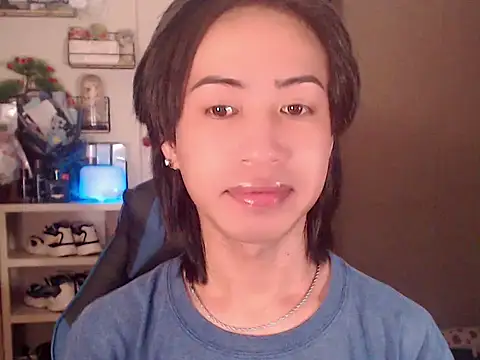 Lemonadexxx online show from April 2026 11:00:01 AM