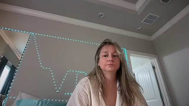 Vivian MayXxX online show from April 2026 07:22:02 PM