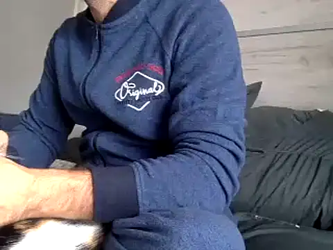 curioushetero online show from December 2024 01:13:02 PM