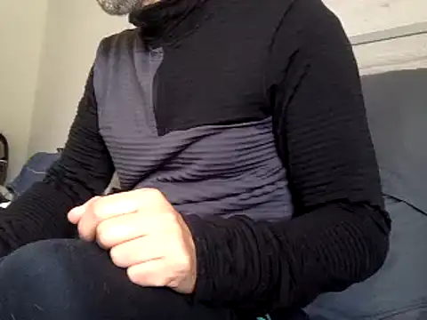 curioushetero online show from January 2025 11:53:01 AM