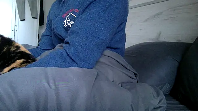 curioushetero online show from January 2025 07:53:02 AM