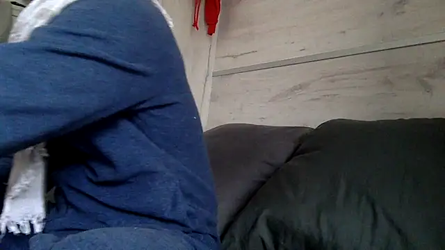 curioushetero online show from January 2025 12:11:02 PM