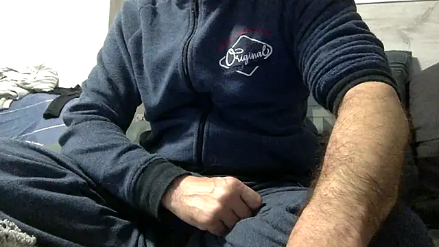 curioushetero online show from March 2025 08:37:02 PM