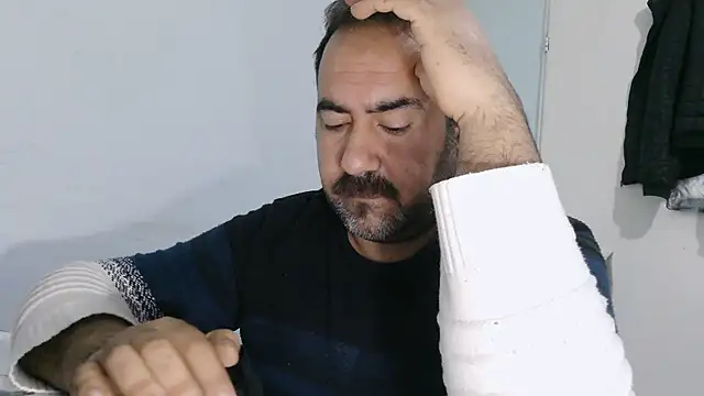 ZYXEL353 online show from March 2026 11:24:01 PM