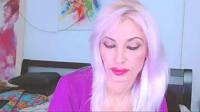 HoneyLara online show from February 2025 08:13:02 PM