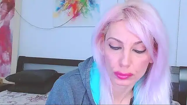 HoneyLara online show from February 2025 10:50:01 PM