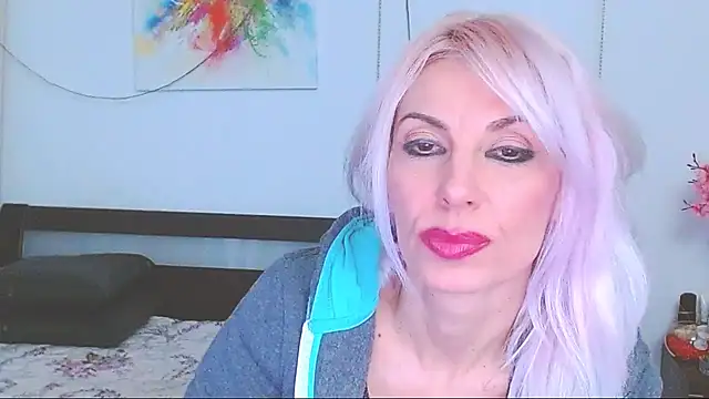 HoneyLara online show from February 2025 05:26:02 AM