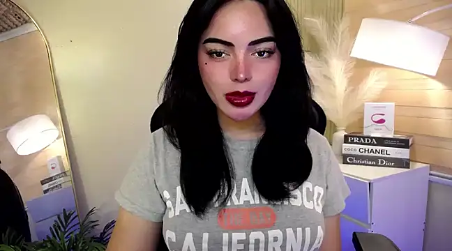 HotstuffCherrySummer online show from December 2024 08:12:01 AM