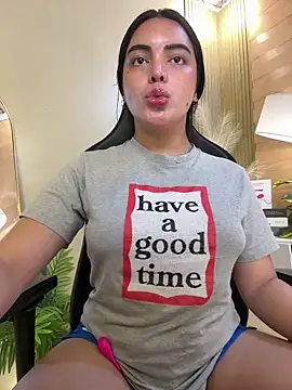 HotstuffCherrySummer online show from February 2025 12:22:02 PM