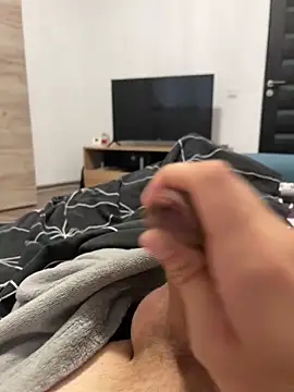 LoudPony online show from October 2025 06:01:02 AM