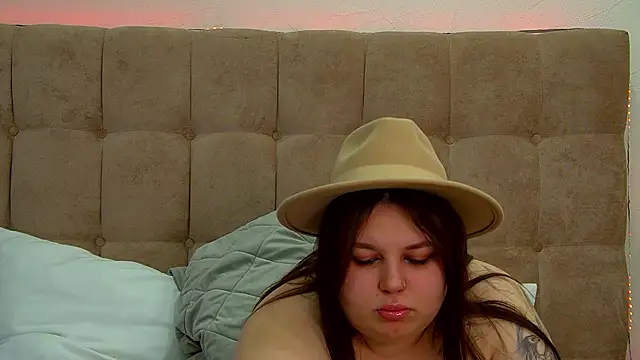 LillianKim online show from March 2025 10:21:01 PM