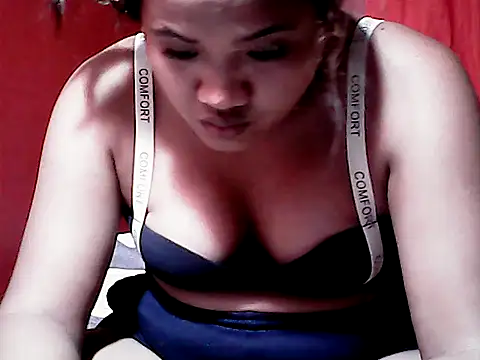 Snapshot of Sexiest_quen chatting on September 2025 03:13:01 PM Sexiest quen online show from September 2025 03:13:01 PM