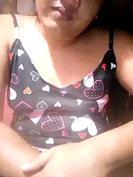 Snapshot of Sexiest_quen chatting on November 2025 04:09:02 PM Sexiest quen online show from November 2025 04:09:02 PM