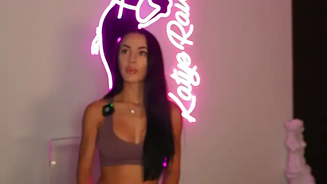 Katyerave online show from October 2025 08:07:01 PM