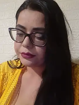 Snapshot of AriaRussell chatting on July 2026 06:50:01 PM AriaRussell online show from July 2026 06:50:01 PM