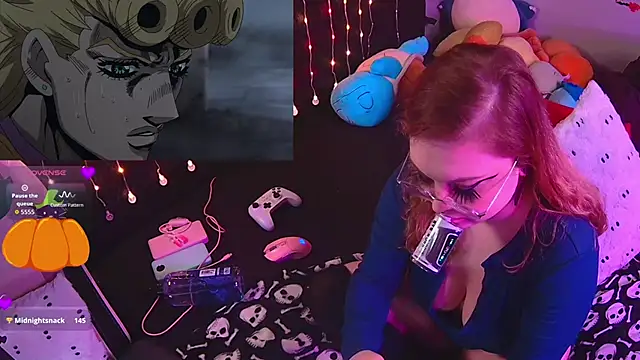 evamila online show from October 2025 11:21:02 AM