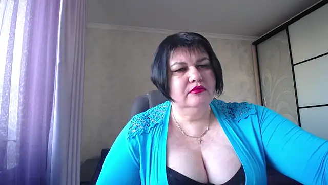 Snapshot of JuicyLady_Di chatting on March 2025 02:23:02 PM JuicyLady Di online show from March 2025 02:23:02 PM