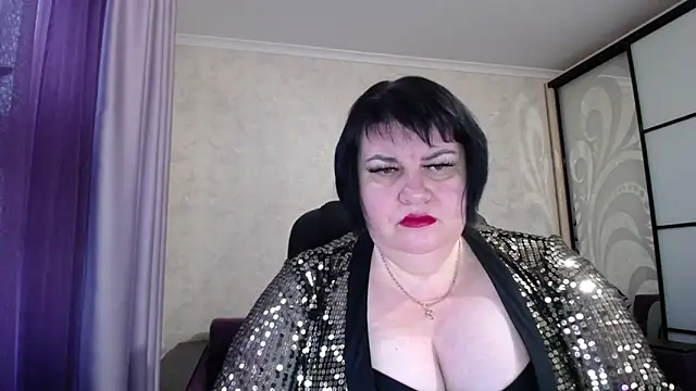 JuicyLady Di online show from October 2025 04:34:01 AM