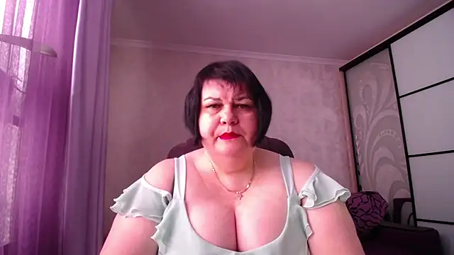 JuicyLady Di online show from April 2026 05:26:02 AM