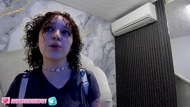 Katemoss70 online show from December 2024 12:03:01 PM