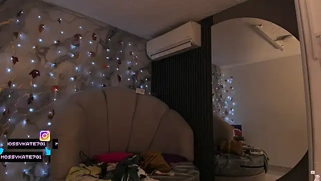 Katemoss70 online show from December 2025 12:25:01 PM