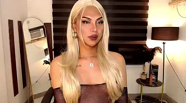 SarahAmber online show from December 2024 03:47:01 PM