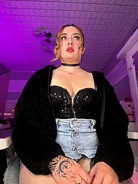 Sam Thompsoon  online show from November 2025 02:12:01 AM