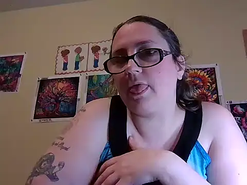 Snapshot of newfieocean chatting on June 2026 02:56:02 PM newfieocean online show from June 2026 02:56:02 PM
