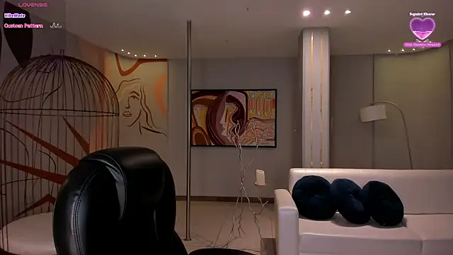 Snapshot of MartinnaBonnet chatting on March 2025 01:34:02 PM MartinnaBonnet online show from March 2025 01:34:02 PM